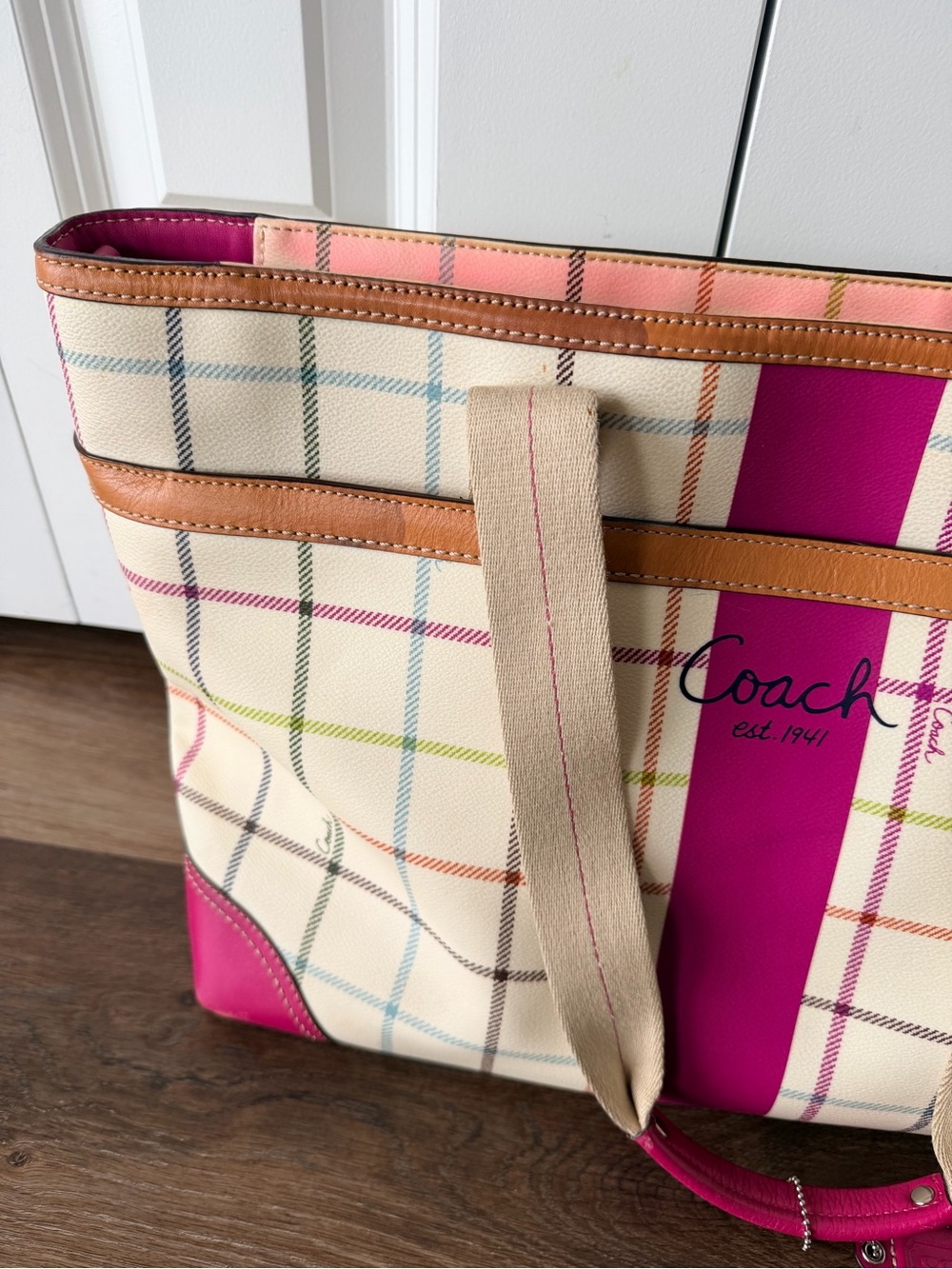 COACH | Heritage Stripe Tattersall Plaid Tote | Plaid Shoulder Bag | Travel Tote - Picture 4 of 17